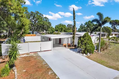 3501 63rd St N, Saint Petersburg, FL 33710