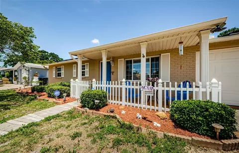 6111 2nd Ave, New Port Richey, FL 34653
