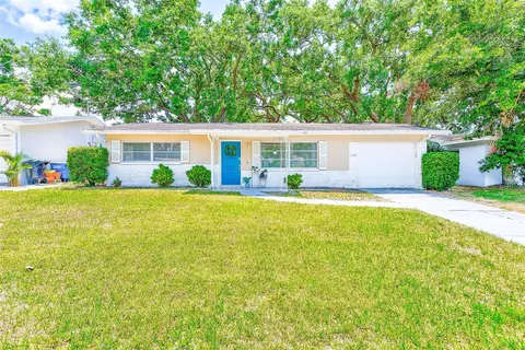 1433 Spring Ln, Clearwater, FL 33755