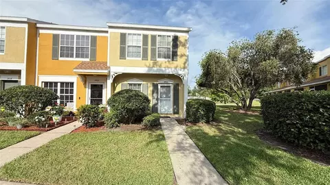 1400 Costa Mesa Dr, Wesley Chapel, FL 33543