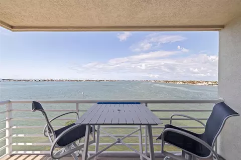 6105 Bahia Del Mar Cir #683, Saint Petersburg, FL 33715