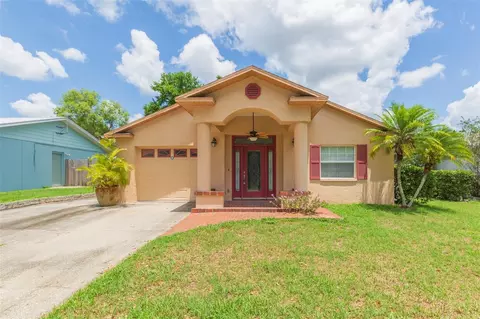 39055 9th Ave, Zephyrhills, FL 33542