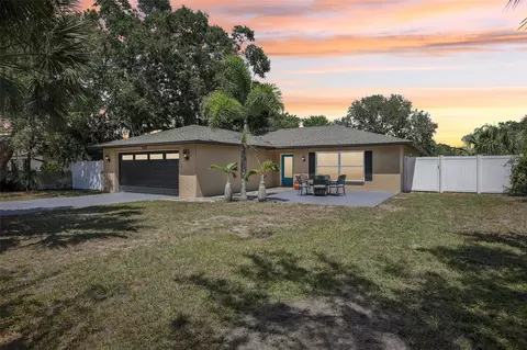911 S Florida Ave, Tarpon Springs, FL 34689
