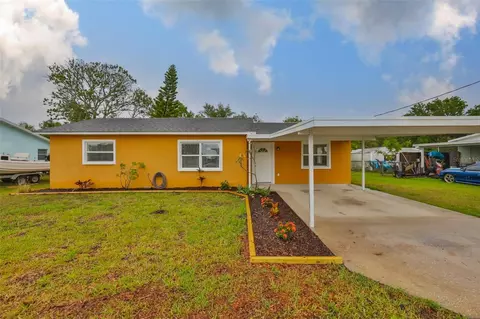 404 12th St SW, Ruskin, FL 33570