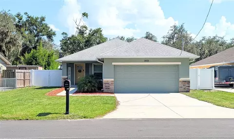 3505 Gloria Ave, Plant City, FL 33563