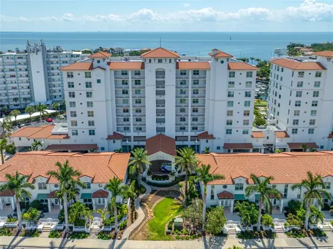 1325 Snell Isle Blvd NE #810, Saint Petersburg, FL 33704