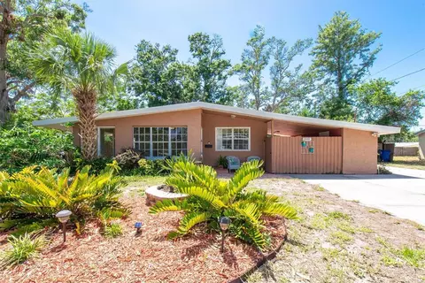 7401 11th Ave N, Saint Petersburg, FL 33710
