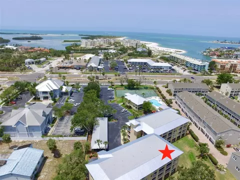 1125 Pinellas Bayway S #103, Tierra Verde, FL 33715
