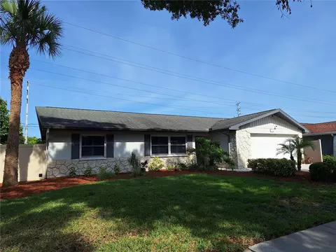 3357 Hunt Club Dr, Clearwater, FL 33761