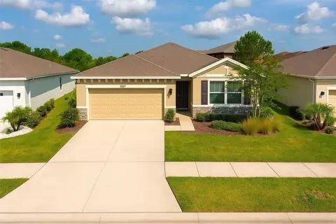 13327 Waterleaf Garden Cir, Riverview, FL 33579