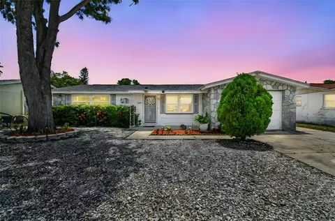 1150 Grand Blvd, Holiday, FL 34690