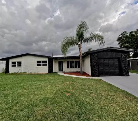 4434 Bass St, Tampa, FL 33617