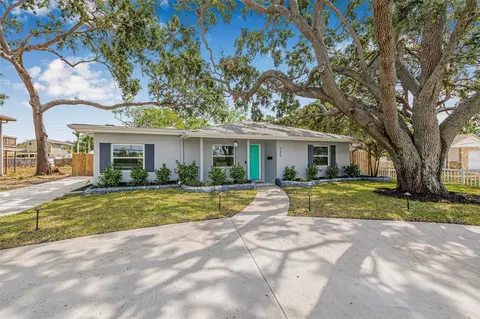 526 62nd Ave NE, Saint Petersburg, FL 33702