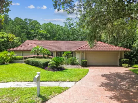 5702 Ainsworth Ct W, Tampa, FL 33647