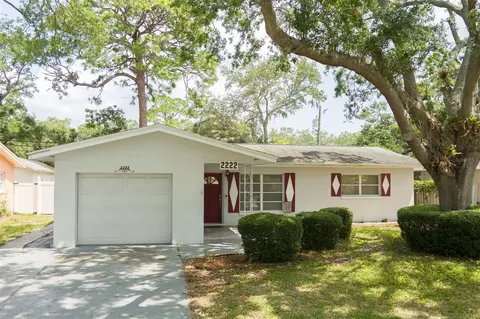 2222 Euclid Cir N, Clearwater, FL 33764