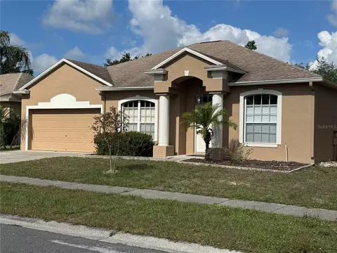 5401 Locklear Pl, Riverview, FL 33578
