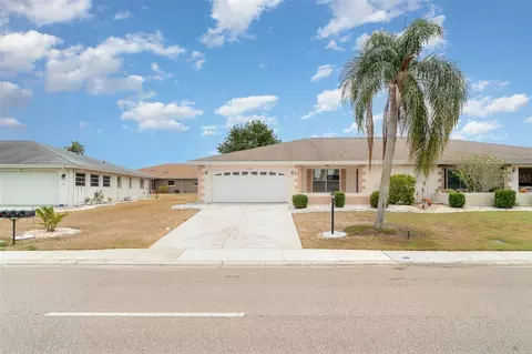 406 S Pebble Beach Blvd, Sun City Center, FL 33573