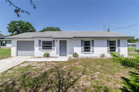 5341 Tangerine Dr, Zephyrhills, FL 33542