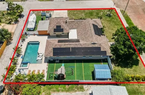 5401 3rd Ave N, Saint Petersburg, FL 33710