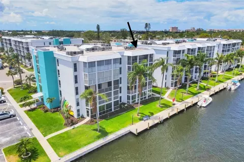 4904 38th Way S #514, Saint Petersburg, FL 33711
