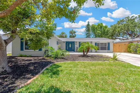 8314 Stillbrook Ave, Tampa, FL 33615