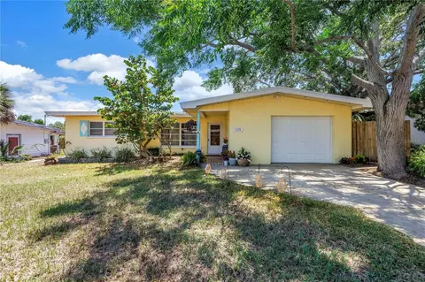 11376 119th Ter, Largo, FL 33778