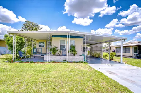 35142 Zephyr Shores Dr, Zephyrhills, FL 33541