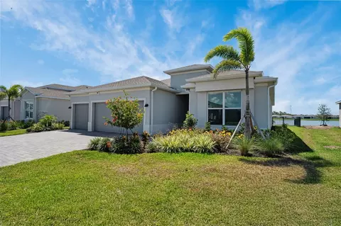 8589 Saint Kitts Cir, Englewood, FL 34224