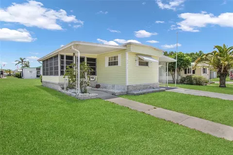3210 Hampshire Dr, Holiday, FL 34690