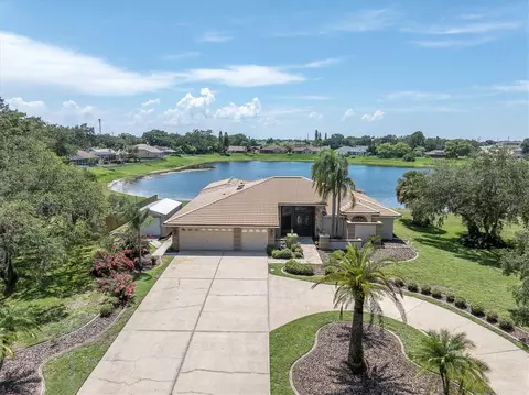 8827 Scout Lake Ct, New Port Richey, FL 34654
