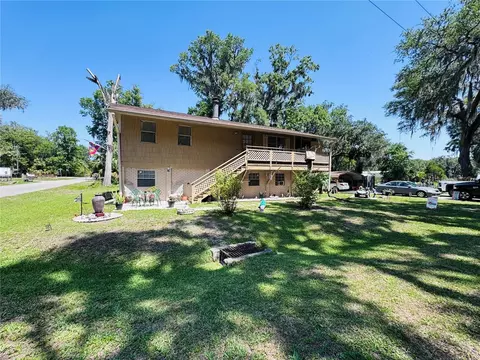 2073 Cr 428, Lake Panasoffkee, FL 33538