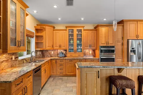 Kitchen - 6915 215th St E, Bradenton, FL 34211 photo 2 of 4