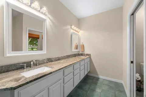 Bath - 6915 215th St E, Bradenton, FL 34211 photo 3 of 5