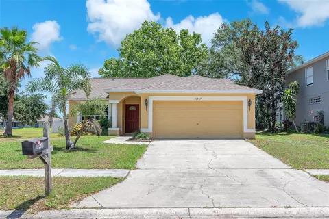 13437 Beechberry Dr, Riverview, FL 33579