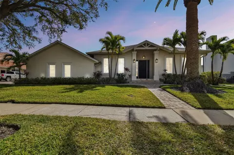 7109 Pelican Island Dr, Tampa, FL 33634