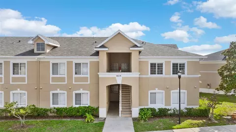 9519 Newdale Way #202, Riverview, FL 33578