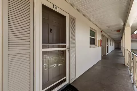 19029 Us Highway 19 N #5-16, Clearwater, FL 33764