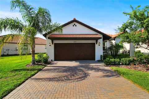 16913 Anchor Root St, Wimauma, FL 33598