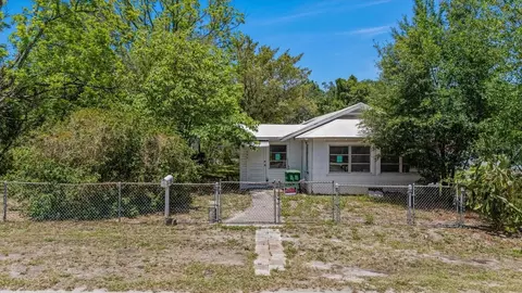 804 E Wood St, Tampa, FL 33604