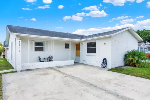 8708 Albion Ct, Tampa, FL 33634