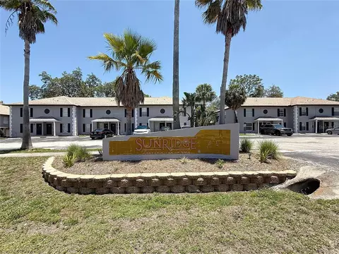 5048 Sunridge Palms Dr #103, Tampa, FL 33617