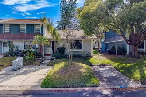 1249 Abbey Crescent Ln, Clearwater, FL 33759