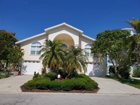 5025 Westshore Dr, New Port Richey, FL 34652