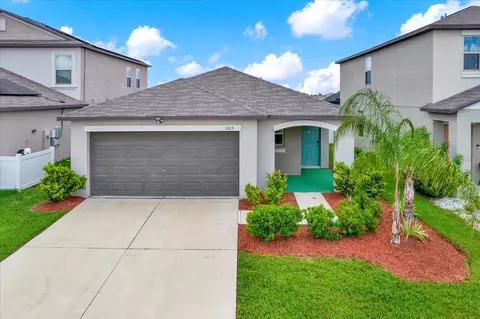 1015 7th Ave NW, Ruskin, FL 33570