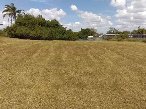 3129 Jackson Dr, Holiday, FL 34691