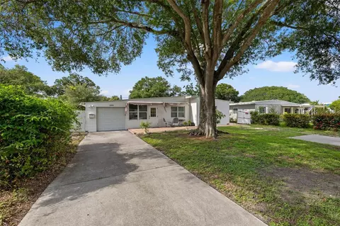 1035 58th Ave N, Saint Petersburg, FL 33703