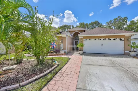 8916 Southbay Dr, Tampa, FL 33615
