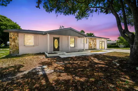 4608 Deltona Blvd, Spring Hill, FL 34606