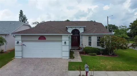 550 Salmon Ct, Oldsmar, FL 34677