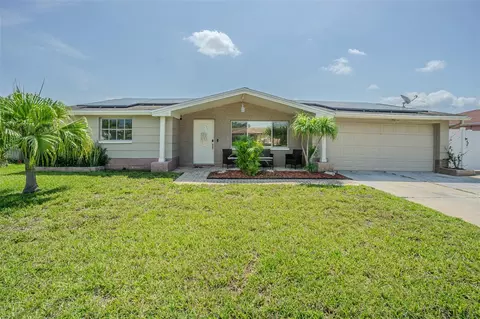 1118 Lodestar Dr, Holiday, FL 34690